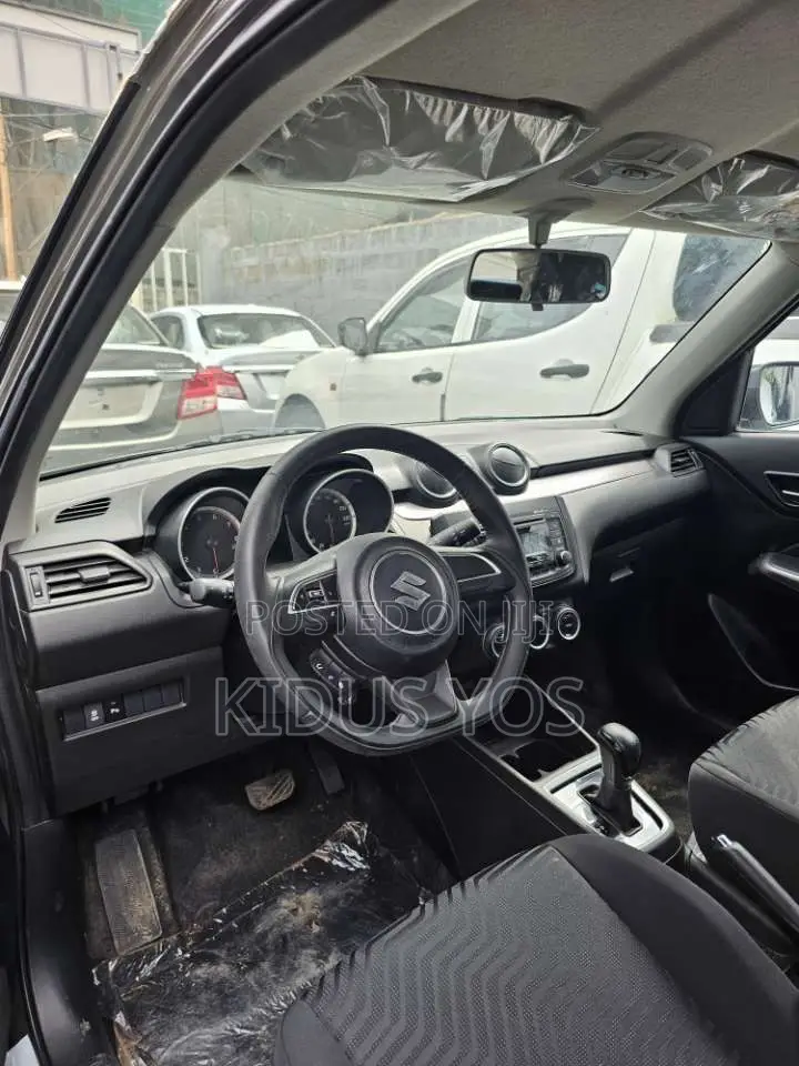 New Suzuki Swift 2023 Brown