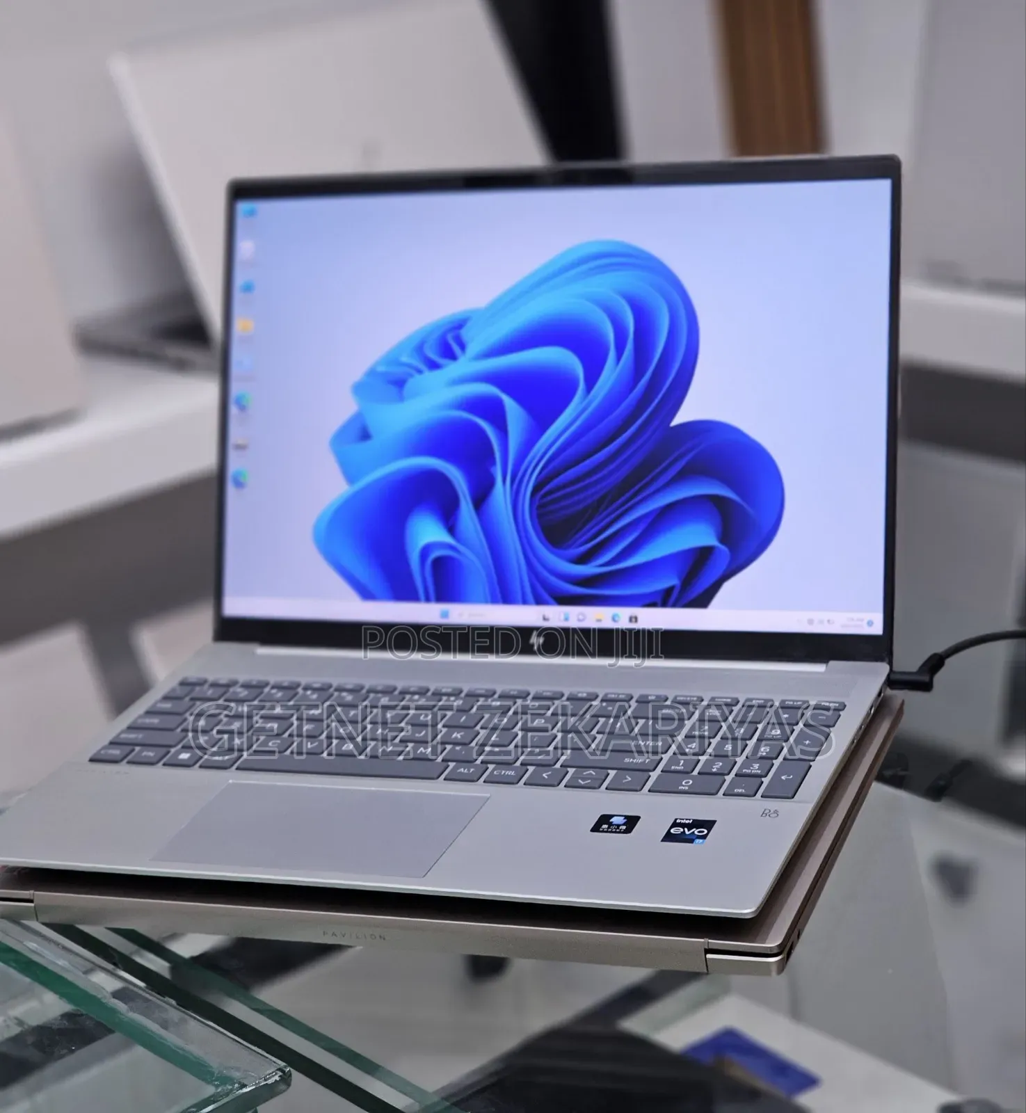 New Laptop HP Pavilion 15 16GB Intel Core i7 SSD 1T