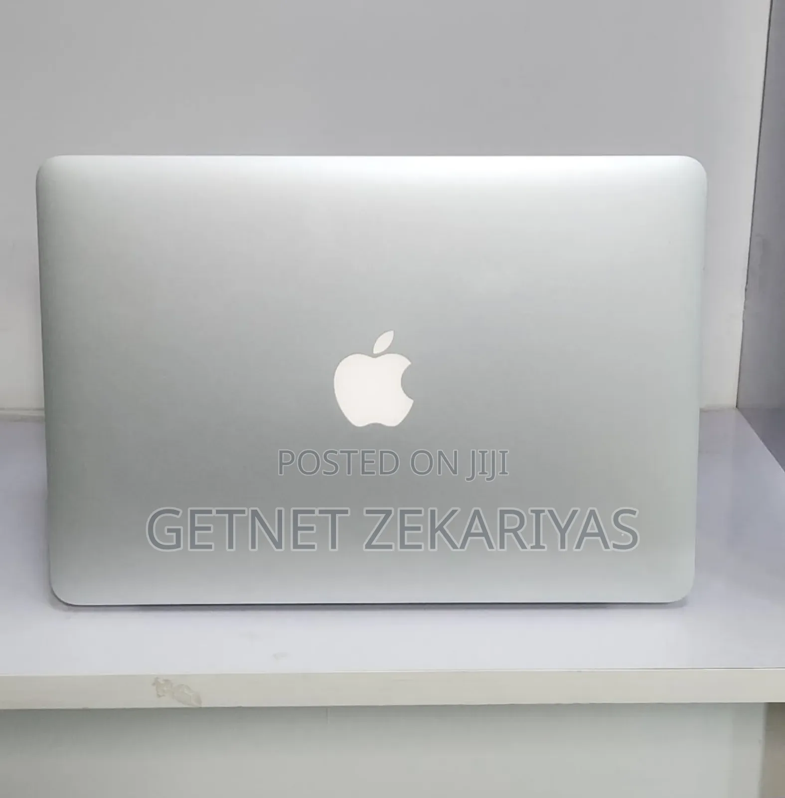 New Laptop Apple MacBook Pro 2015 16GB Intel Core i7 SSD 512GB