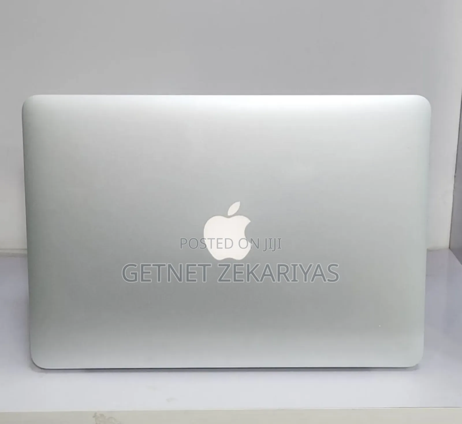 New Laptop Apple MacBook Pro 2015 16GB Intel Core i7 SSD 512GB