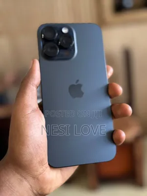 New Apple iPhone 15 Pro Max 512 GB