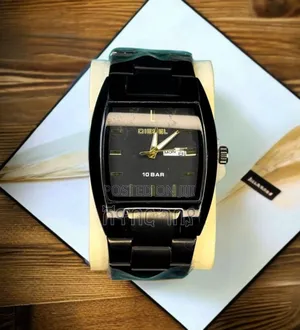 Trendy Diesel 10 Bar Black Gold Mens Wrist Watch