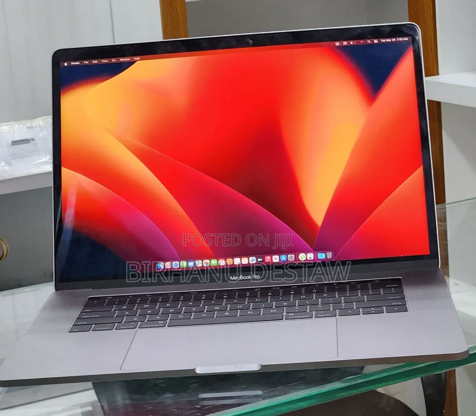 New Laptop Apple MacBook Pro 2017 16GB Intel Core i7 SSD 512GB
