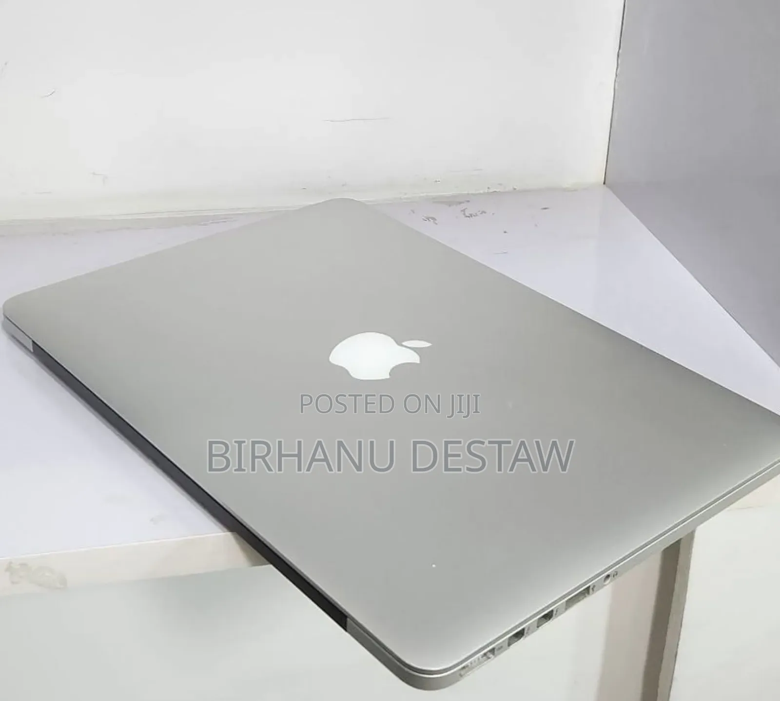 New Laptop Apple MacBook Pro 2015 16GB Intel Core i7 SSD 512GB
