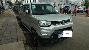 Suzuki S-Presso 2022 Silver