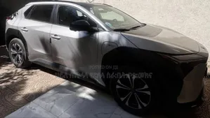 Toyota bZ4X 2024 Gray