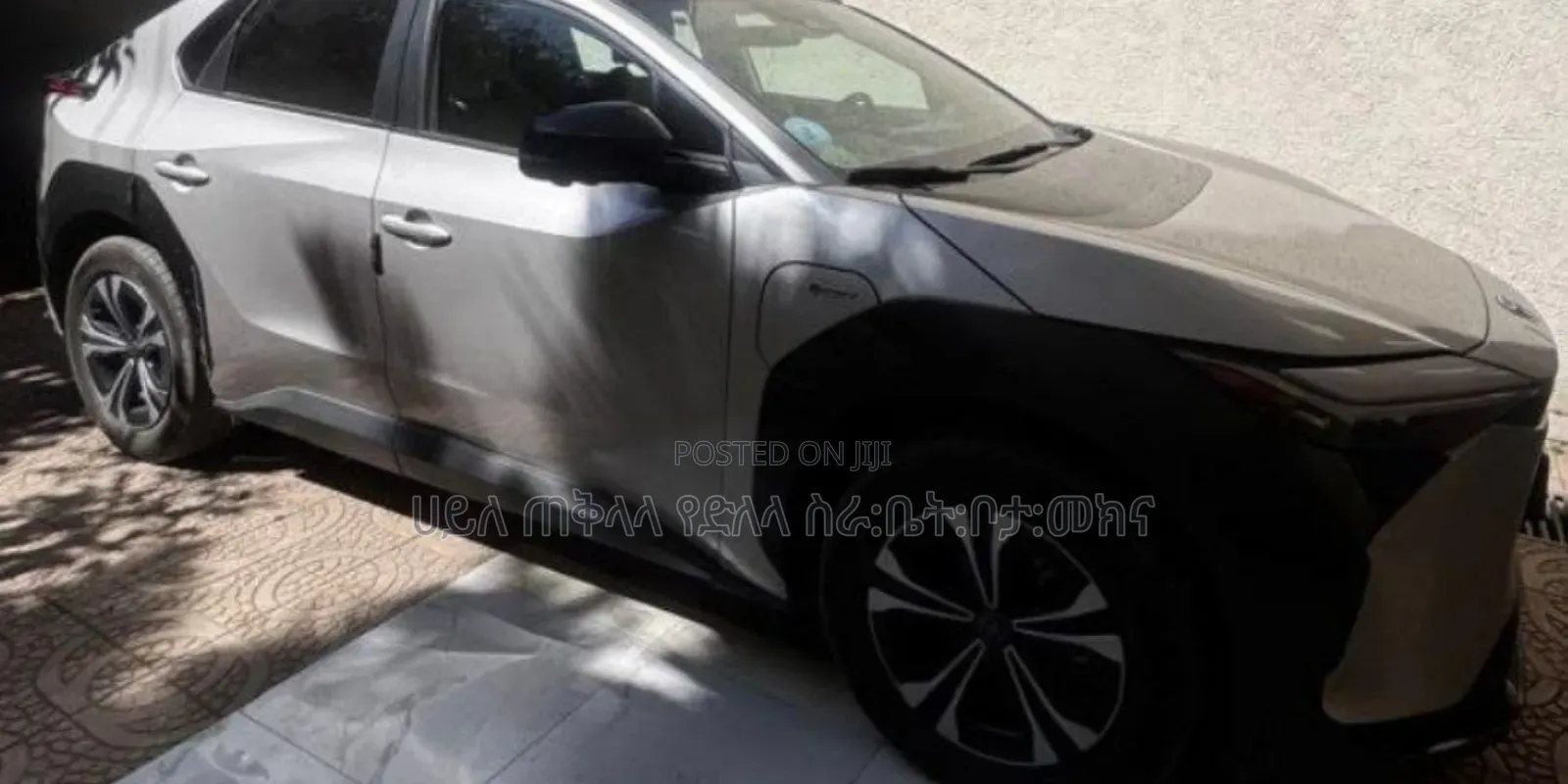 Toyota bZ4X 2024 Gray