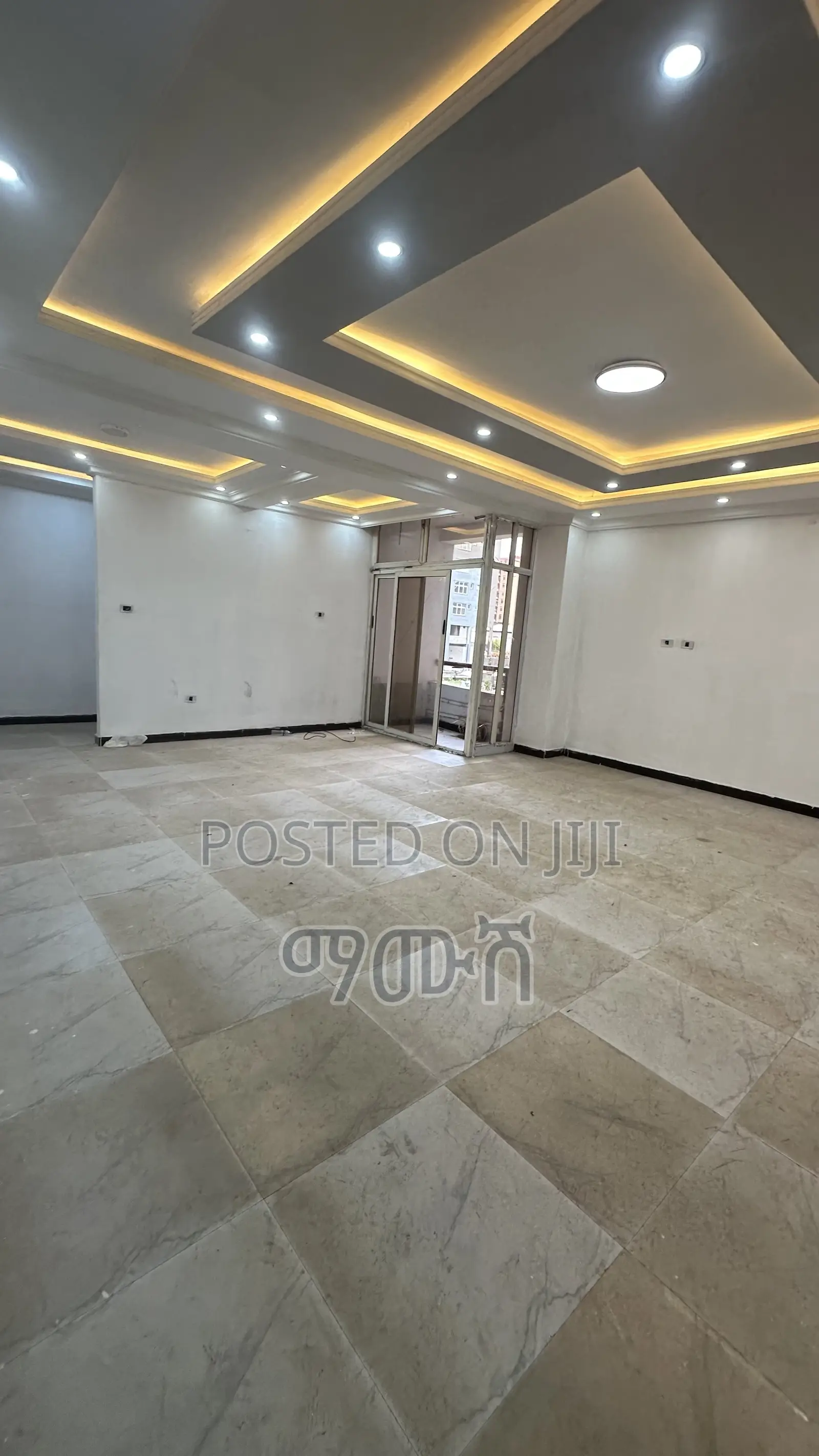 Furnished 3bdrm Condo in አያት, Bole for sale
