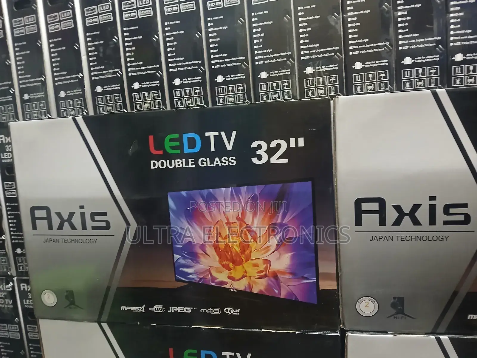 Axis 32" Led Tv, Advertised as Featuring "Japan Technology"