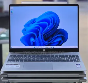 New Laptop HP Pavilion 15 8GB Intel Core Ultra 5 SSD 512GB