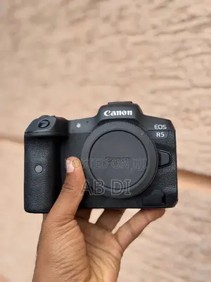 Canon R5 Only Body Brand New With Full Accessories