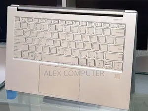 New Laptop Lenovo Yoga 9i 16GB Intel Core i7 SSD 512GB