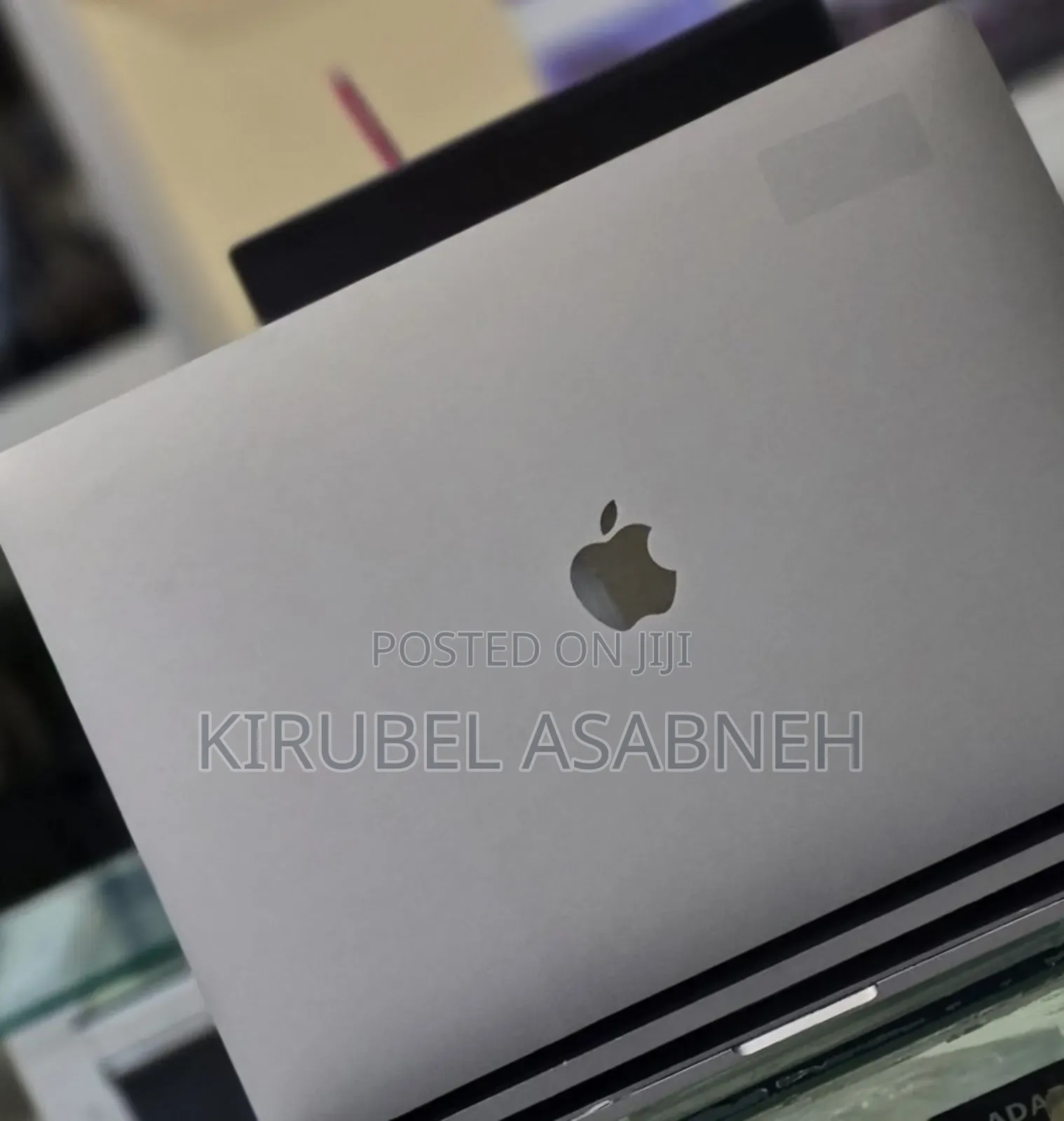 New Laptop Apple MacBook Pro 2017 16GB Intel Core i7 SSD 512GB