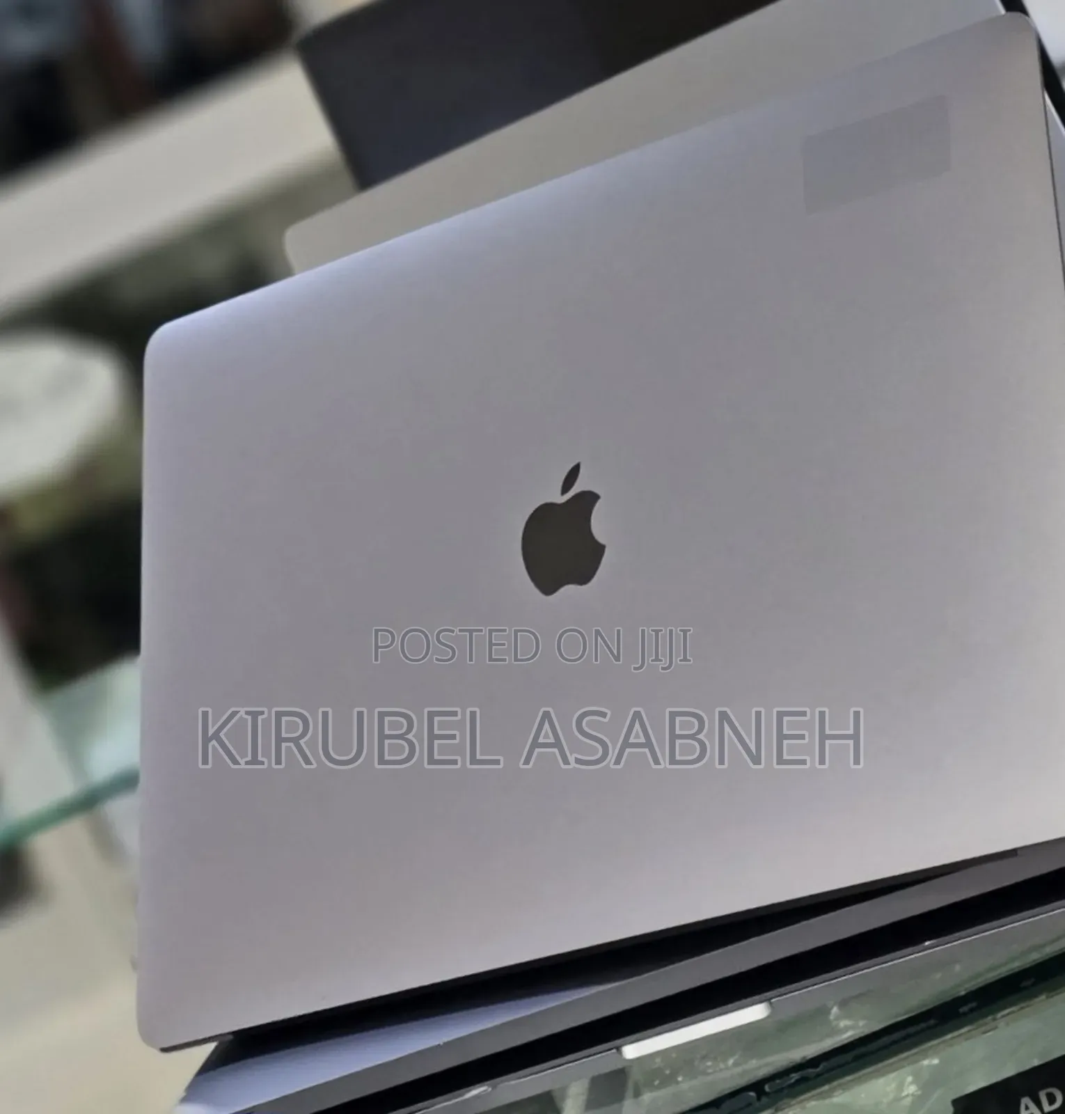 New Laptop Apple MacBook Pro 2017 16GB Intel Core i7 SSD 512GB