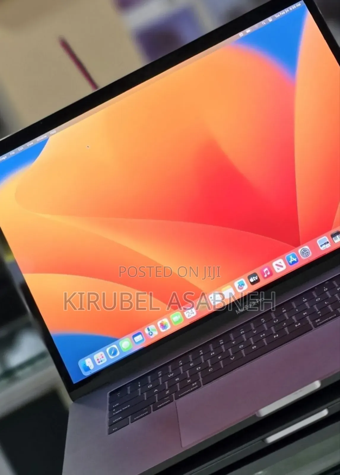 New Laptop Apple MacBook Pro 2017 16GB Intel Core i7 SSD 512GB