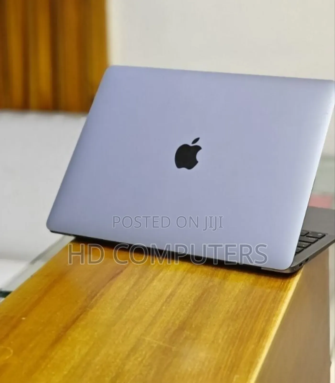 New Laptop Apple MacBook Air 2020 M1 8GB Apple M1 SSD 256GB