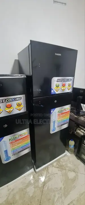 Sakon Refrigerator Featuring a Fast Cooling System and a Design
