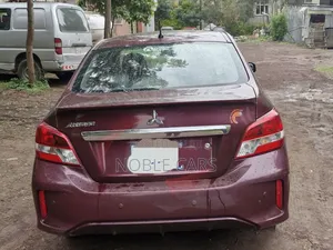 Mitsubishi Attrage 2021 Burgundy