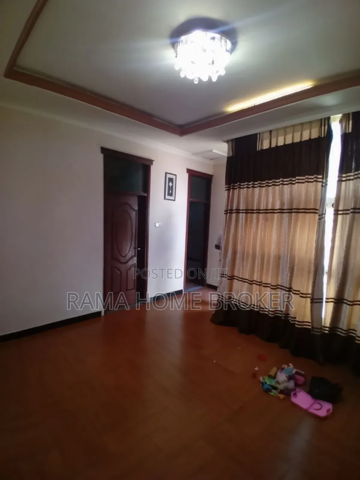 Furnished 2bdrm Villa in አያት አካባቢ, Yeka for sale