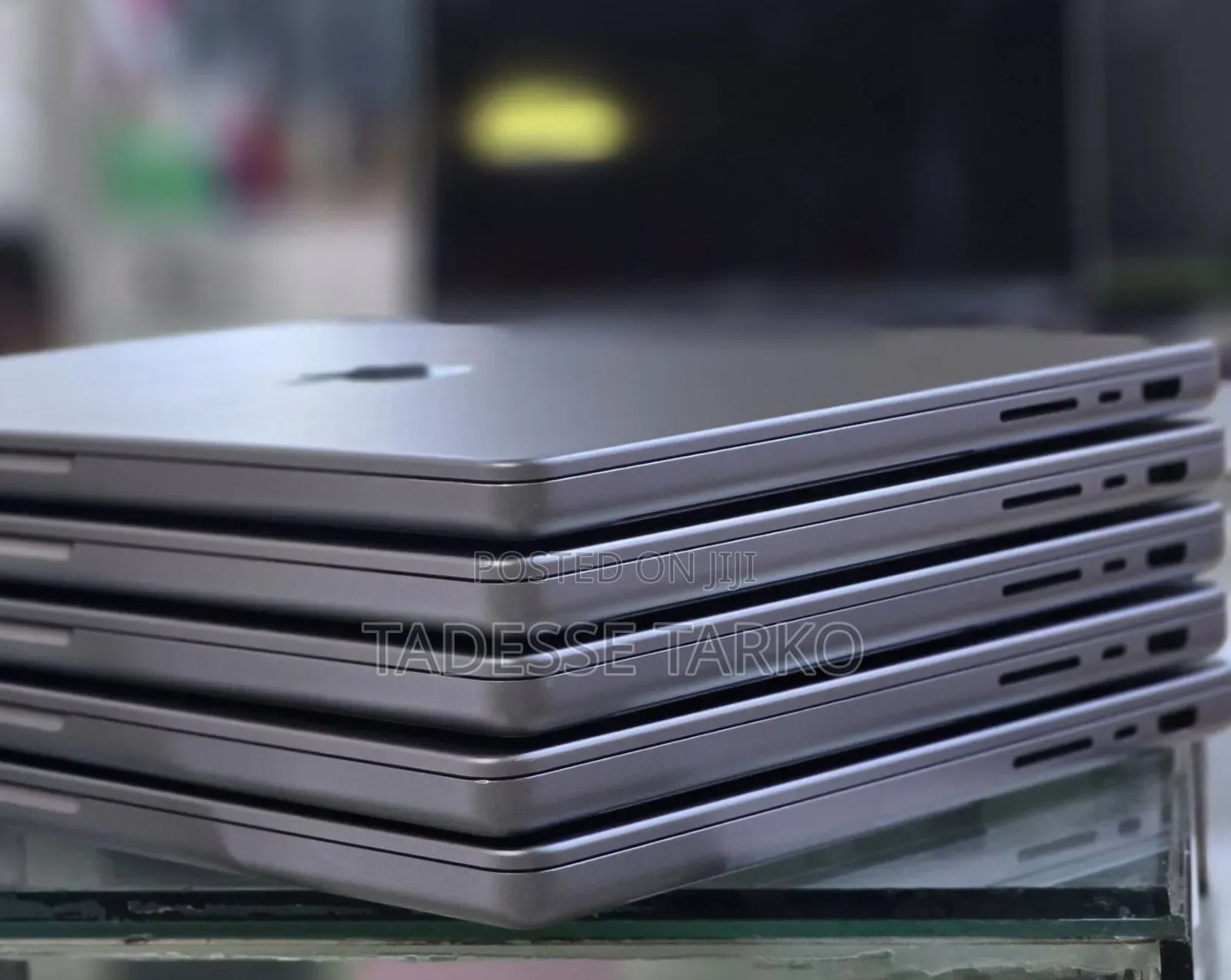 New Laptop Apple MacBook Pro M1 32GB Apple M1 Pro SSD 512GB