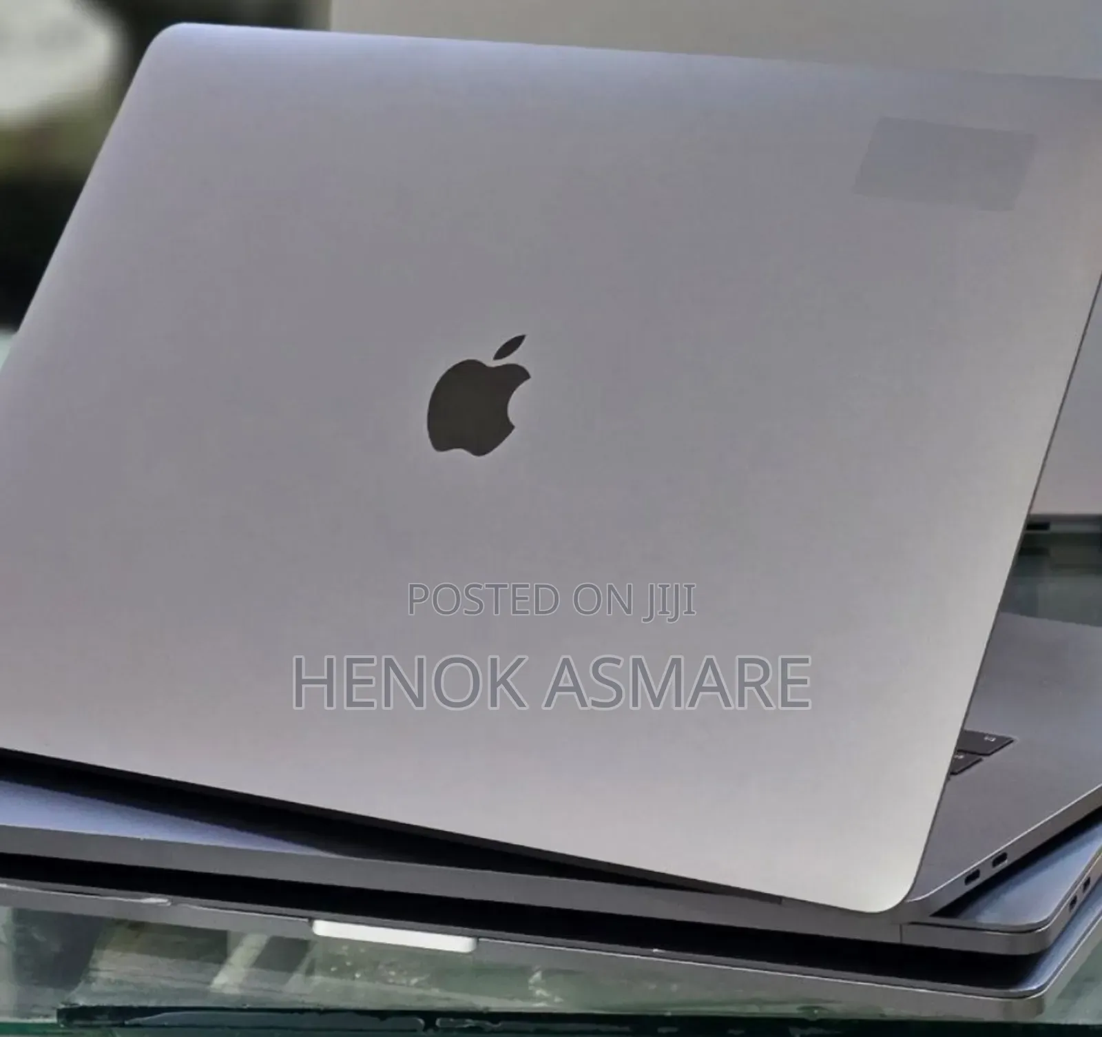 New Laptop Apple MacBook Pro 2017 16GB Intel Core i7 SSD 512GB