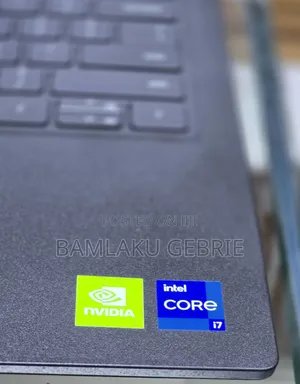 New Laptop Dell Latitude 3120 8GB Intel Core i7 SSD 256GB