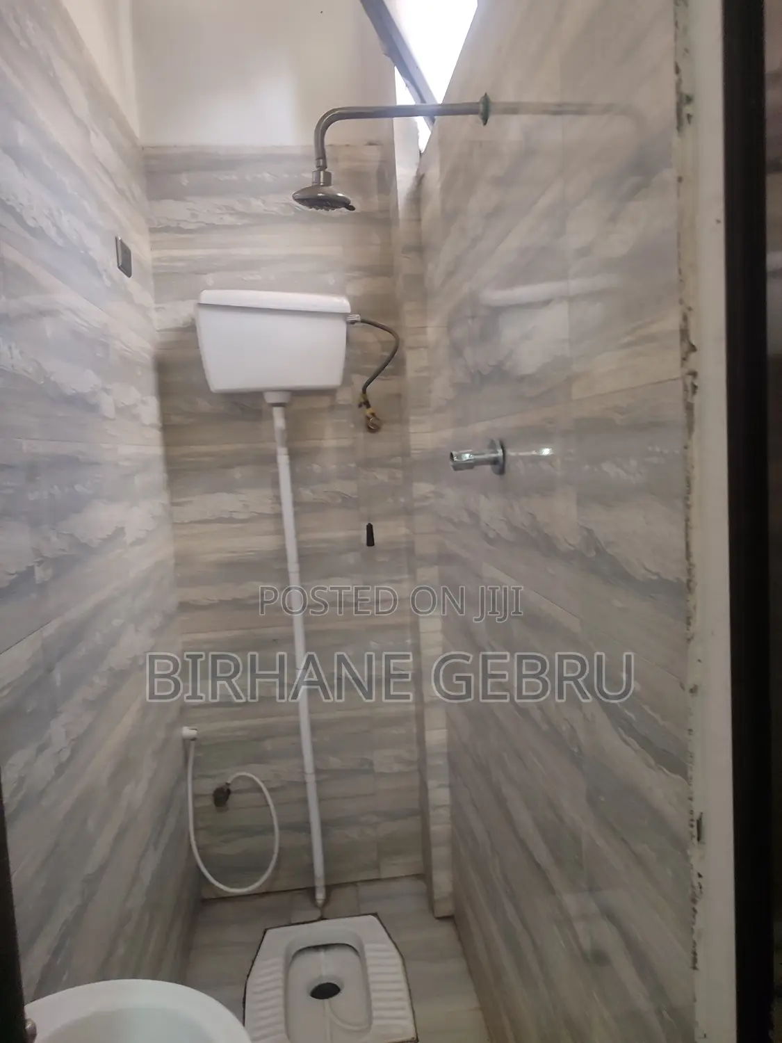 G+2 House Rent for Massge Pension and for Living