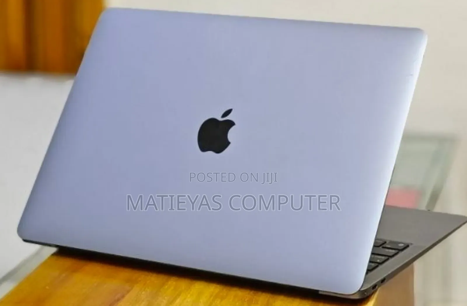 New Laptop Apple MacBook Air 2020 M1 8GB Apple M1 SSD 256GB