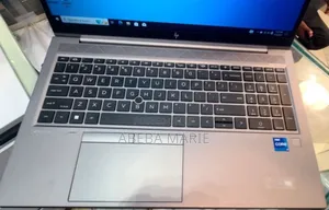 New Laptop HP ZBook Power G9 i7 16GB Intel Core i5 SSD 1T
