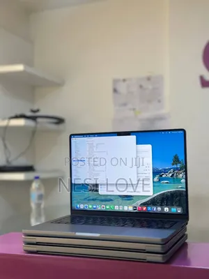 New Laptop Apple MacBook Pro 2021 M1 16GB SSD 512GB