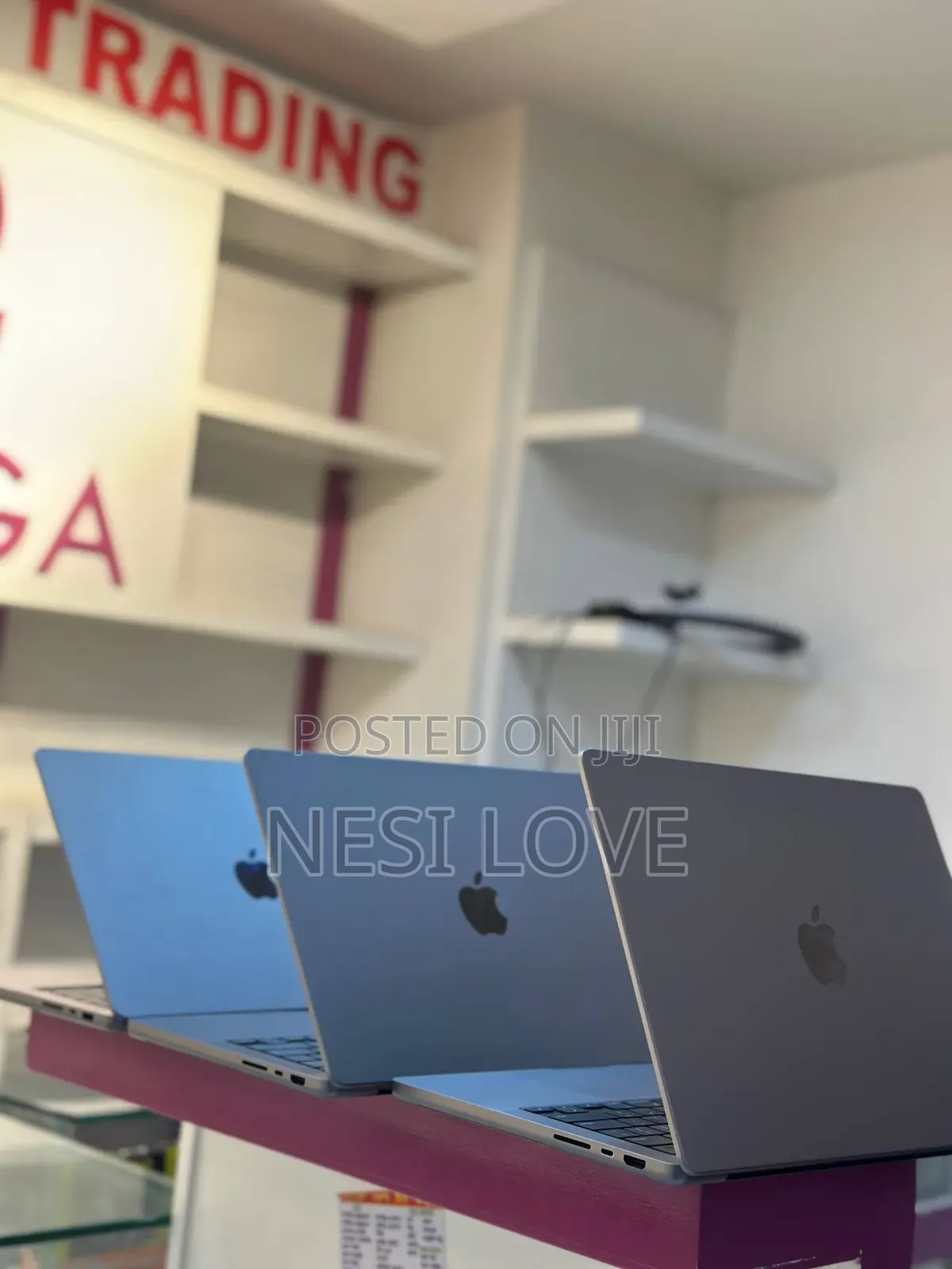New Laptop Apple MacBook Pro 2021 M1 16GB SSD 512GB