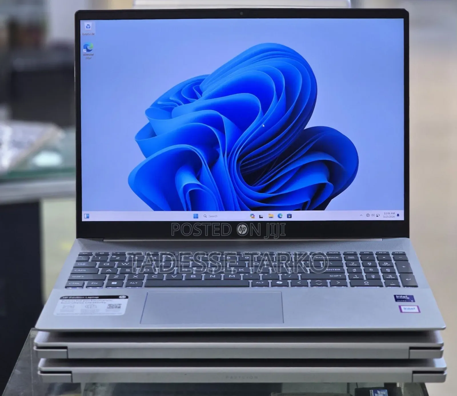 New Laptop HP Pavilion 17 8GB Intel Core Ultra 5 SSD 512GB