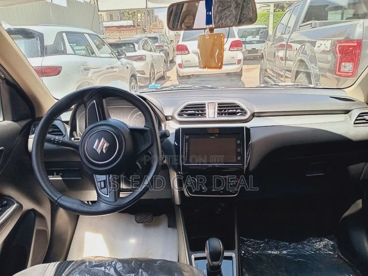 Suzuki Dzire 2022 Gold