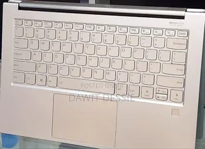 New Laptop Lenovo Yoga 9i 16GB Intel Core i7 SSD 512GB