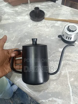 Matte Black Electric Gooseneck Kettle ማት ጥቁር የኤሌክትሪክ ጅል ማንቆርቆሪያ