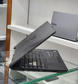 New Laptop Asus 16GB AMD Ryzen 5 SSD 512GB