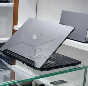 New Laptop Asus 16GB AMD Ryzen 5 SSD 512GB