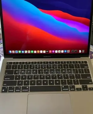 New Laptop Apple MacBook Air 2020 M1 16GB Apple M1 SSD 256GB