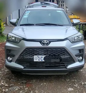 Toyota Raize 2023 Teal