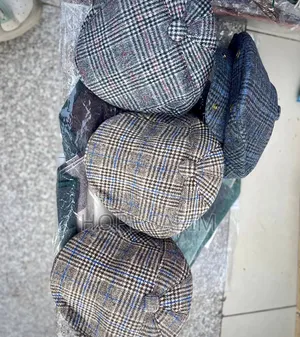Plaid Wool Blend Flat Cap / Newsboy Hat