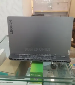 New Laptop Lenovo 24GB Intel Core i7 SSD 1T
