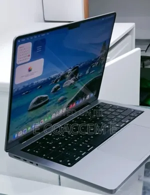 New Laptop Apple MacBook 16GB SSD 1T