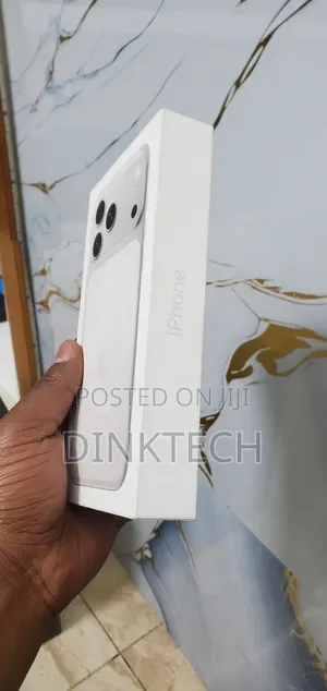 New Apple iPhone 17 Pro Max 256 GB Silver
