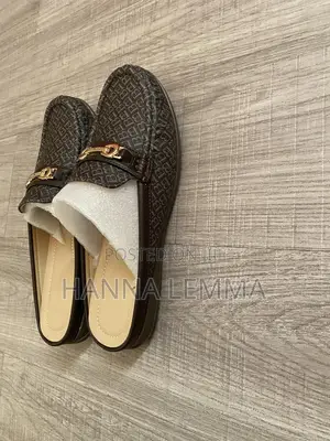 Women Shoe