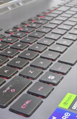New Laptop Asus 32GB Intel Core i9 SSD 2T