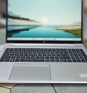 New Laptop HP EliteBook 850 G8 16GB Intel Core i7 SSD 512GB