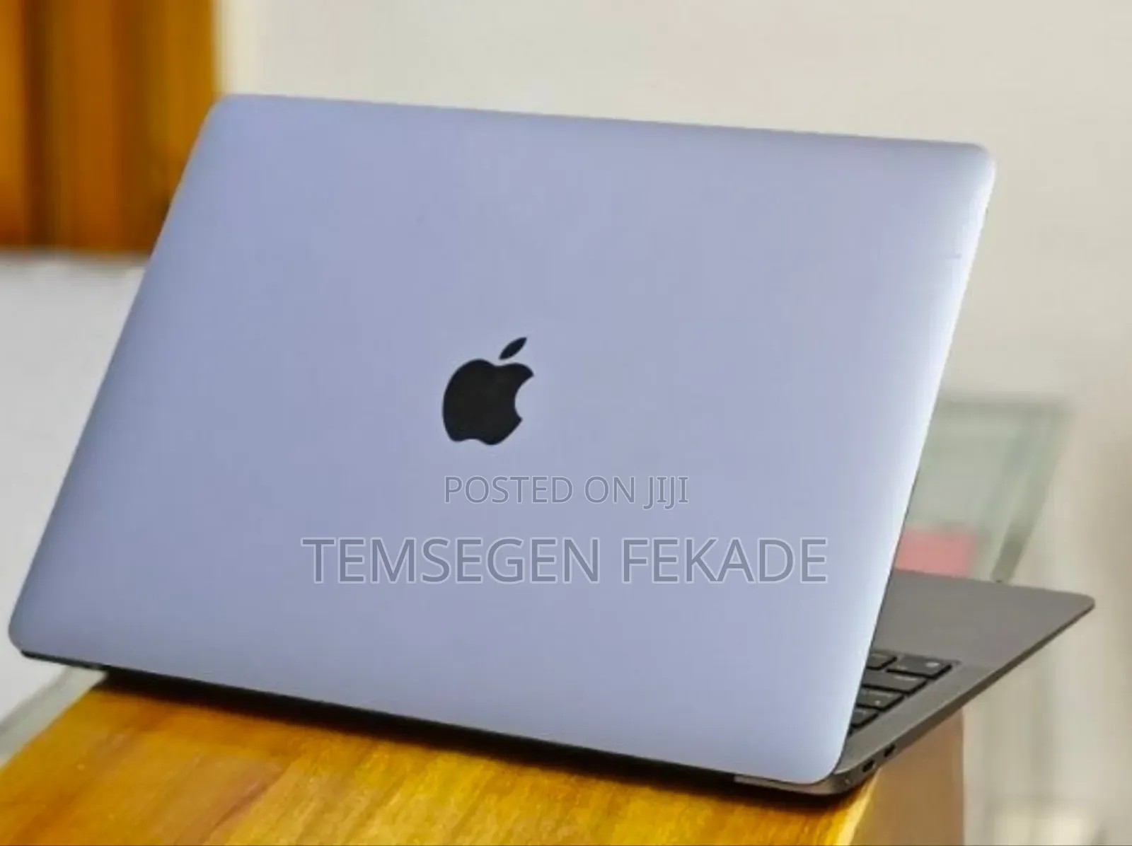 New Laptop Apple MacBook Air 2020 M1 8GB Apple M1 SSD 256GB