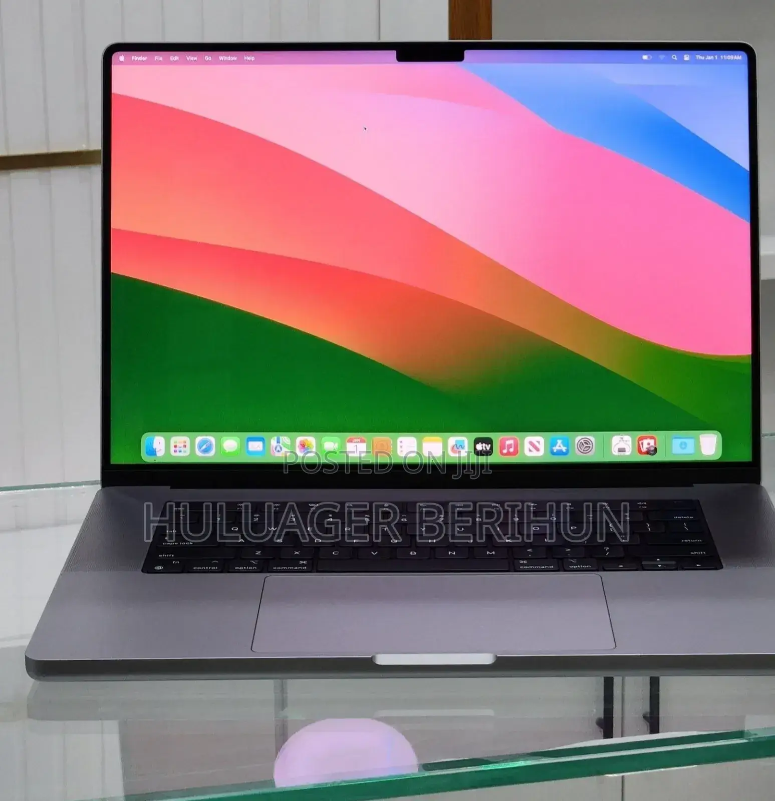 New Laptop Apple MacBook Pro 2016 32GB Apple M1 Pro SSD 512GB