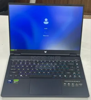 New Laptop Acer Predator Helios 300 16GB Intel Core Ultra 7 SSD 1T