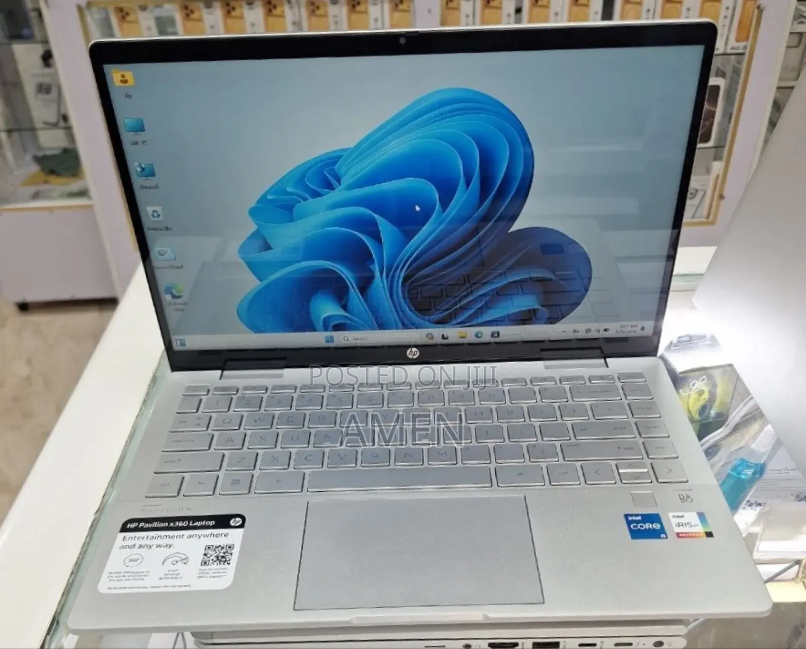 New Laptop HP Pavilion x360 8GB Intel Core i5 SSD 512GB